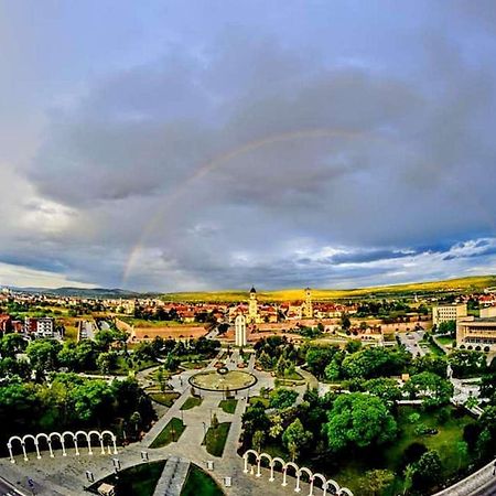 Midsummer Boulevard Apartamento Alba Iulia Exterior foto